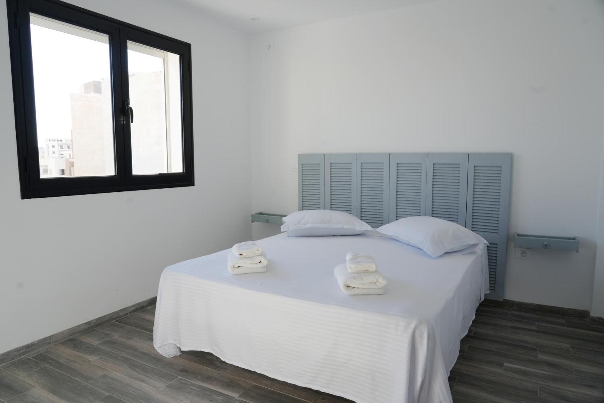 Les Tons Du Bleu Apartment Sfax
